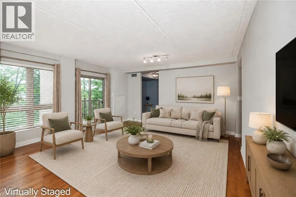 56 KERMAN Avenue Unit# 105 #105