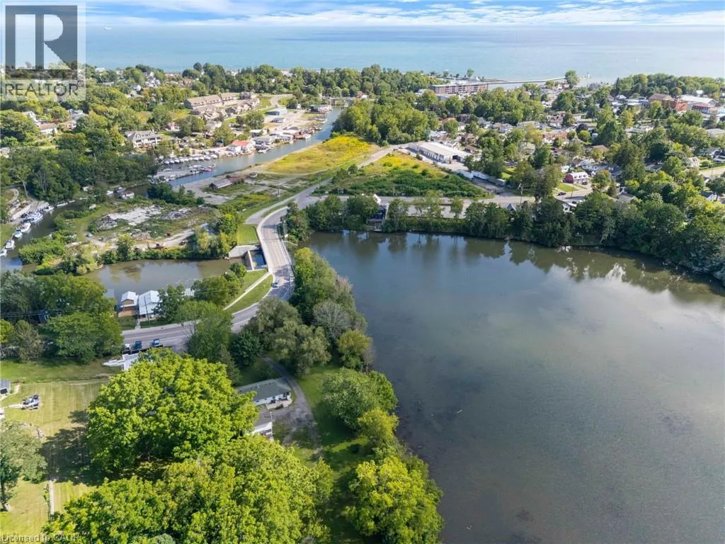 1 SILVER LAKE Drive
