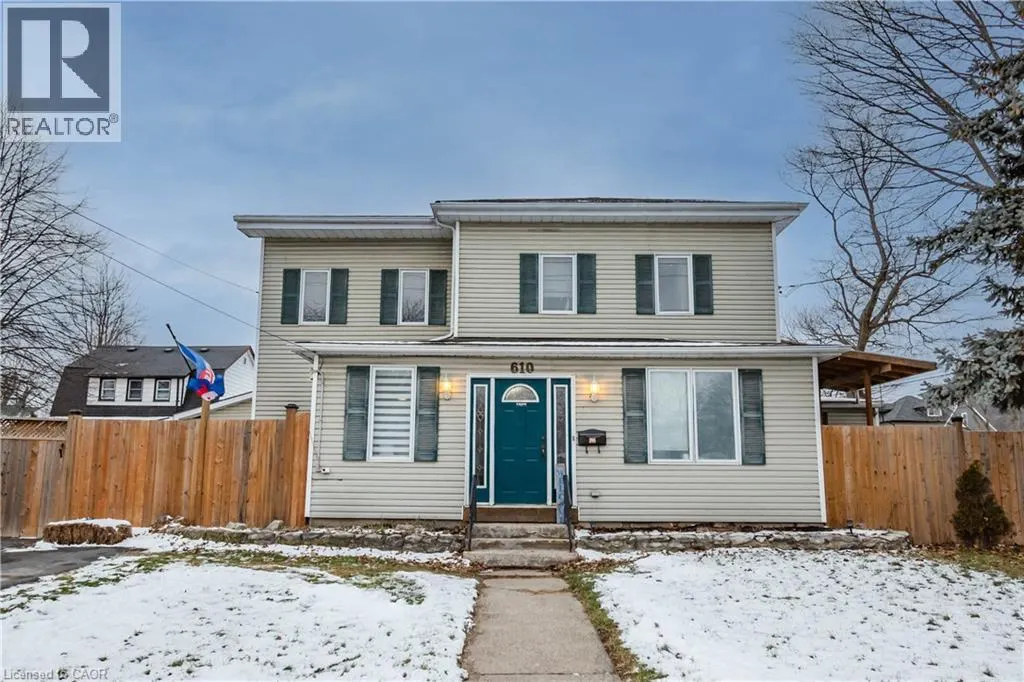 610 ELM Street