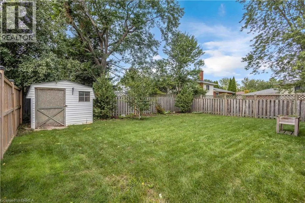 79 HOBART Crescent