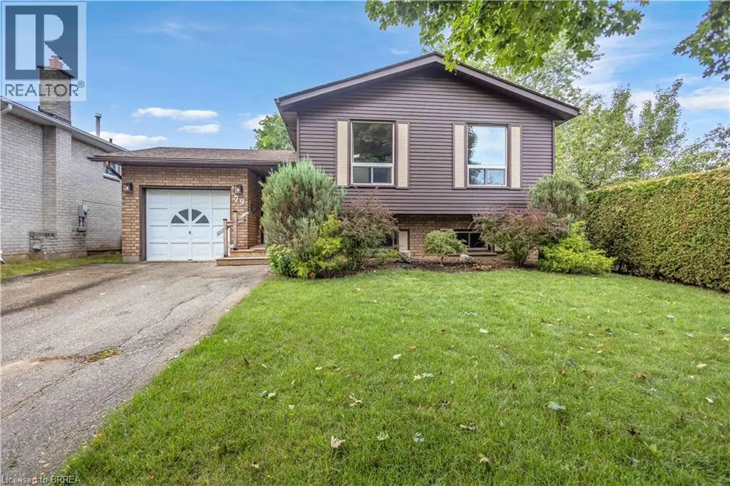 79 HOBART Crescent