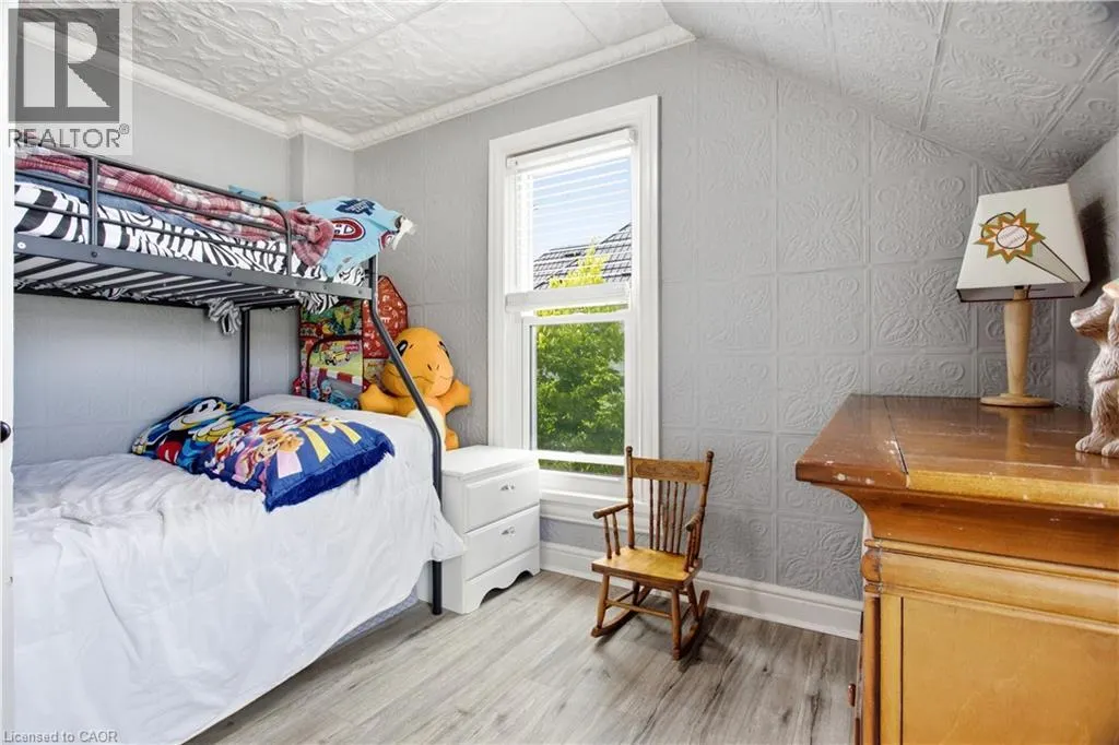 1108 QUEENSTON Road