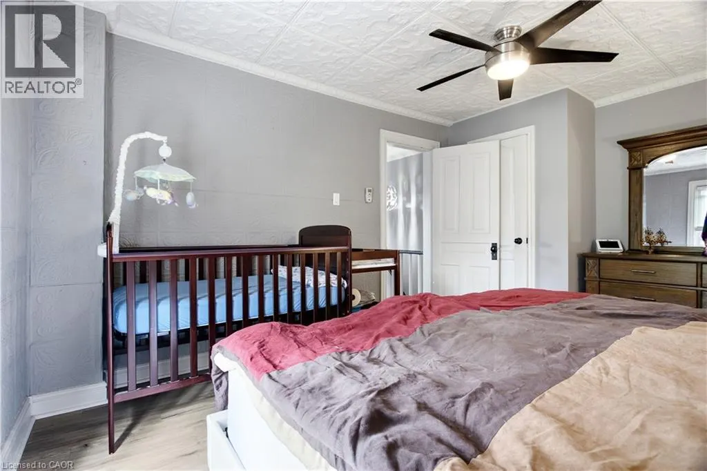 1108 QUEENSTON Road
