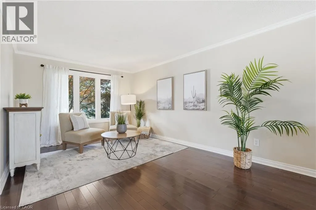 10 ACACIA Street
