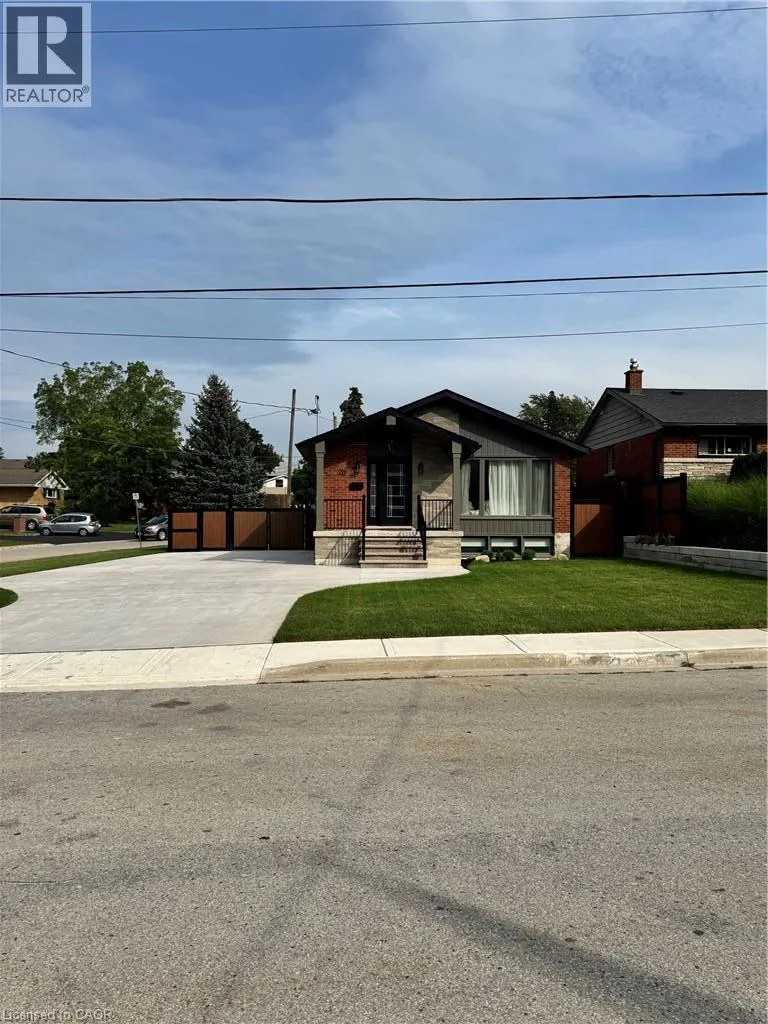 29 BATTLEFIELD Avenue Unit# 2 #2