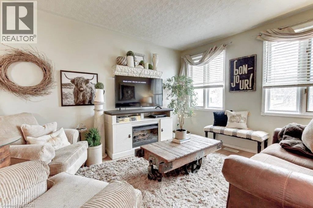 8A YEAGER Avenue