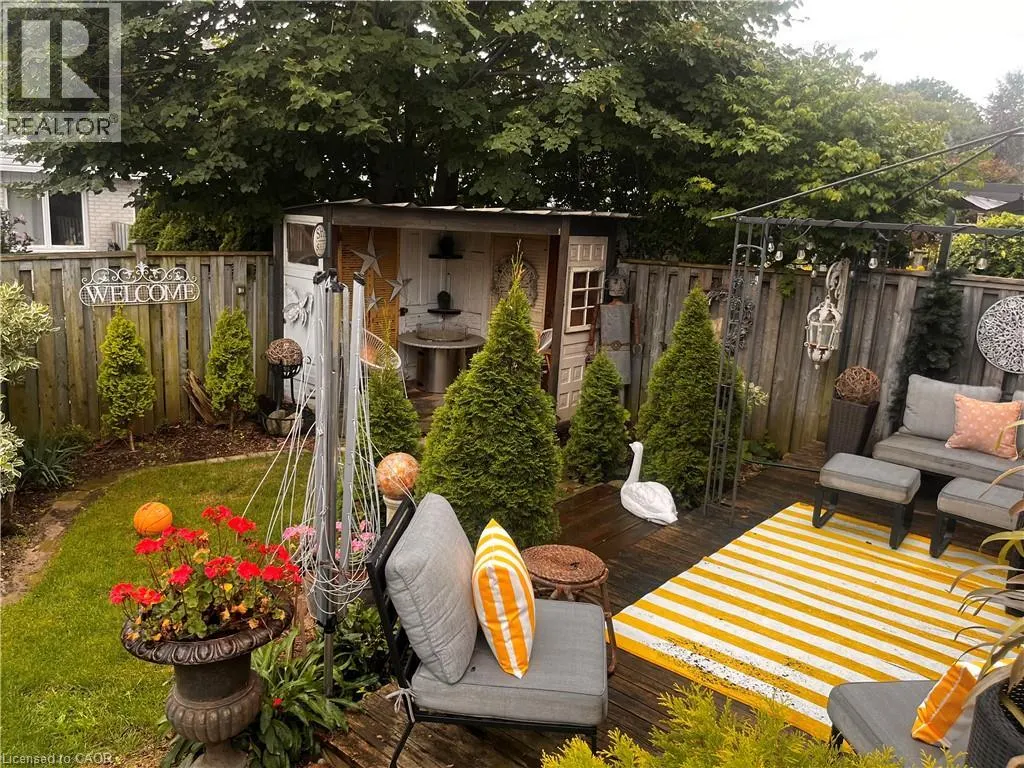 8A YEAGER Avenue