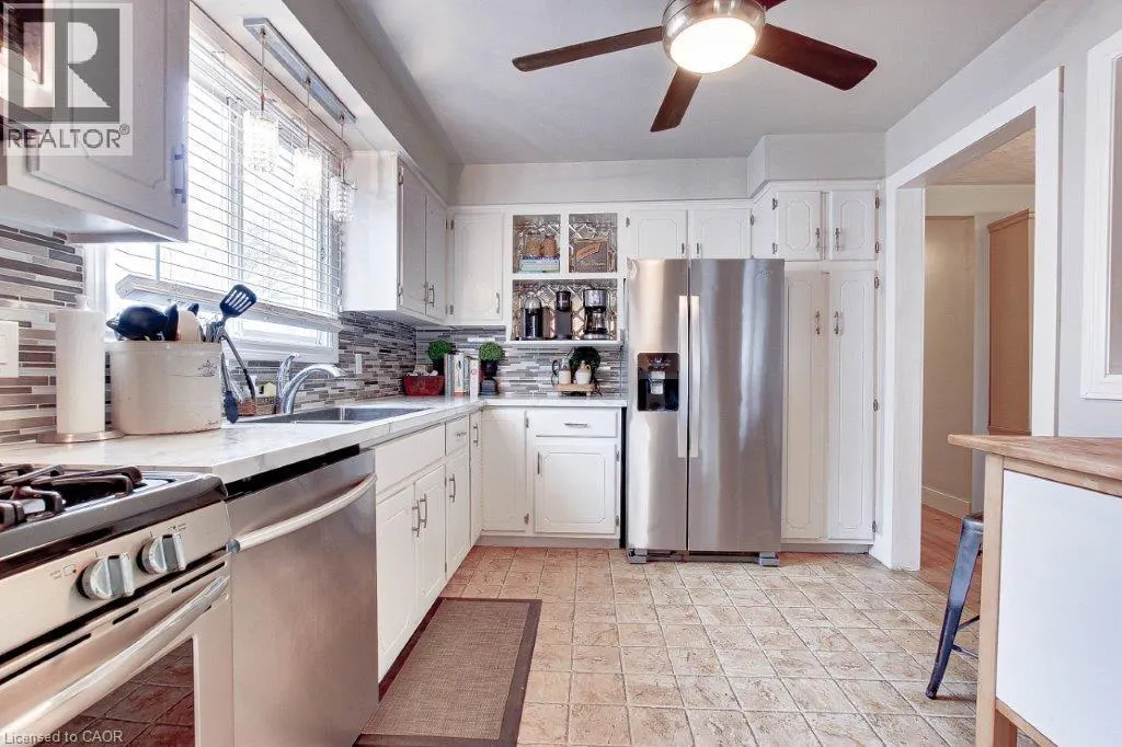 8A YEAGER Avenue