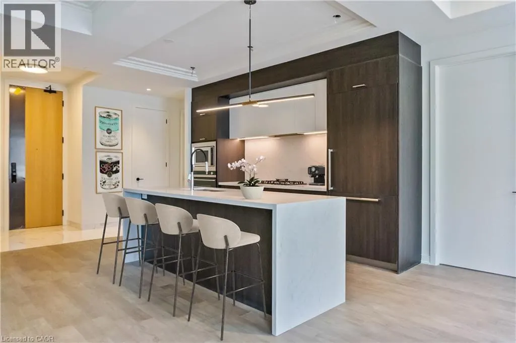 123 MAURICE Drive Unit# 216 #216