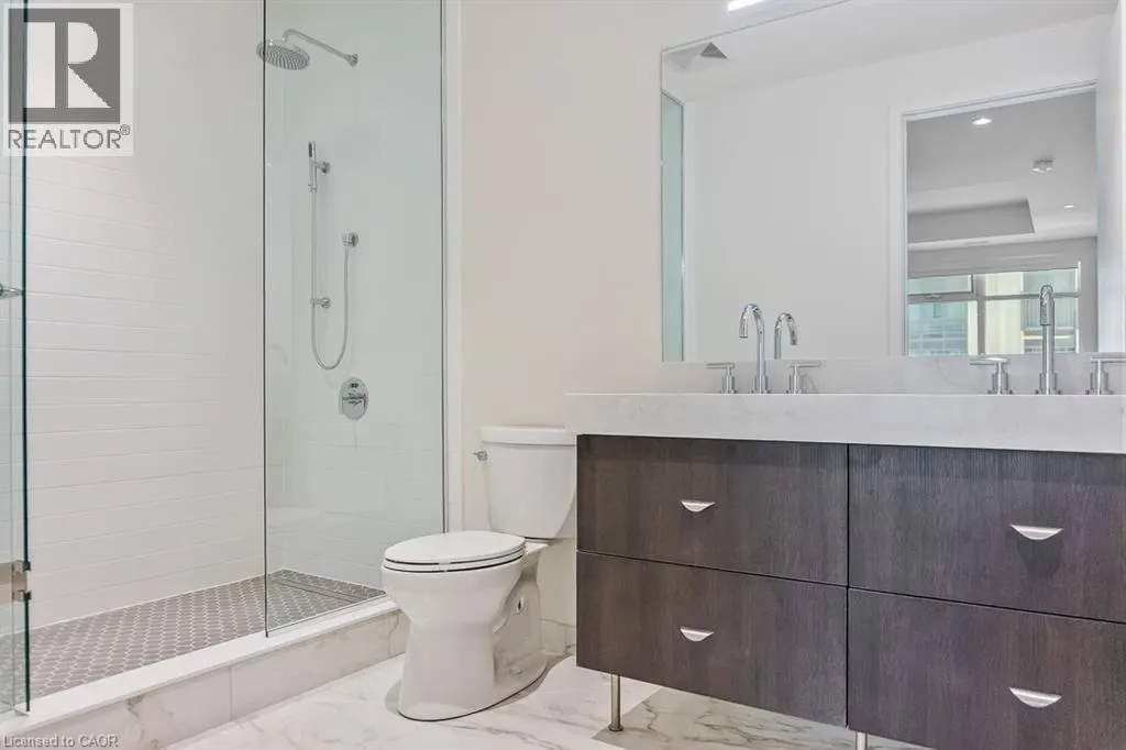 123 MAURICE Drive Unit# 216 #216