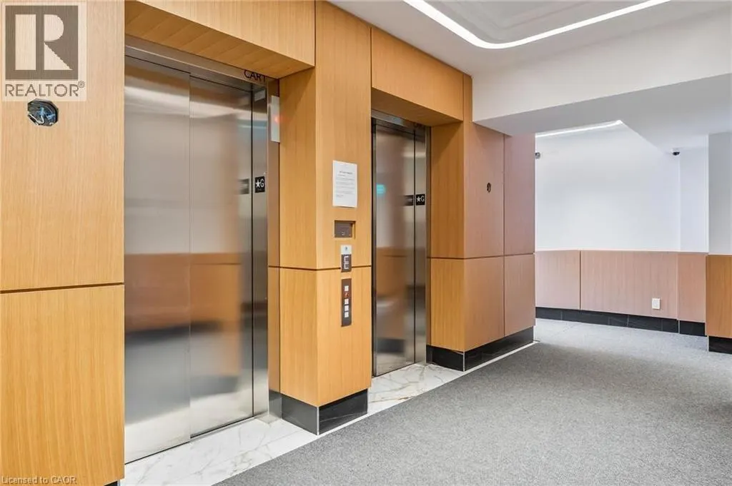 123 MAURICE Drive Unit# 105 #105