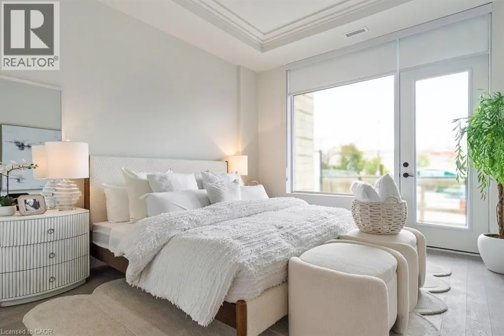123 MAURICE Drive Unit# 105 #105