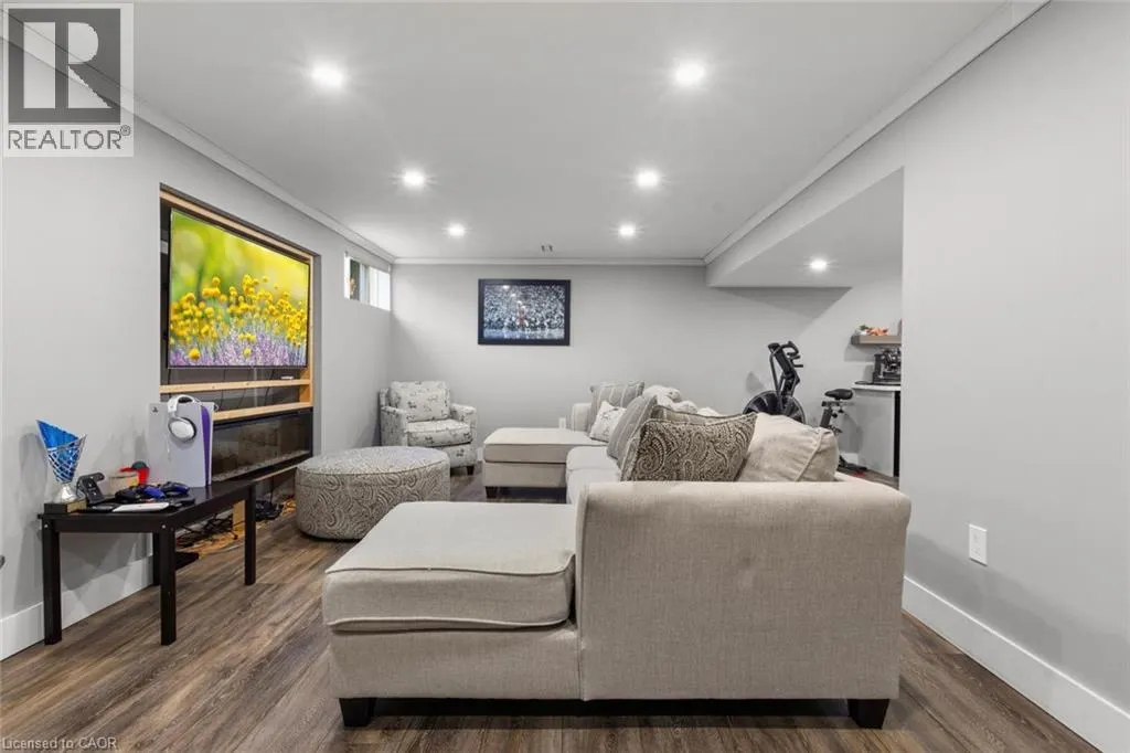 215 VINTON Road