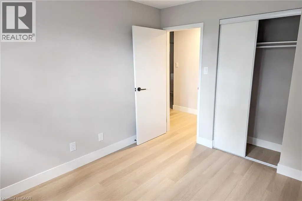 3085 KINGSWAY Drive Unit# 22 #22