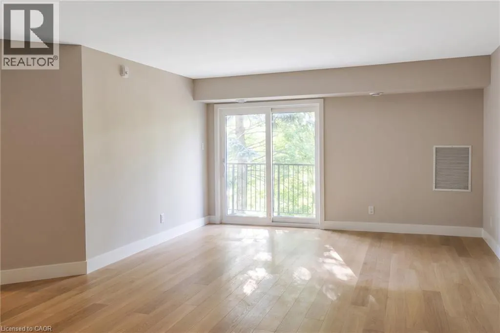 3085 KINGSWAY Drive Unit# 22 #22