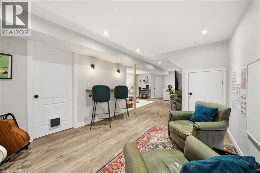 137 CHUDLEIGH Street