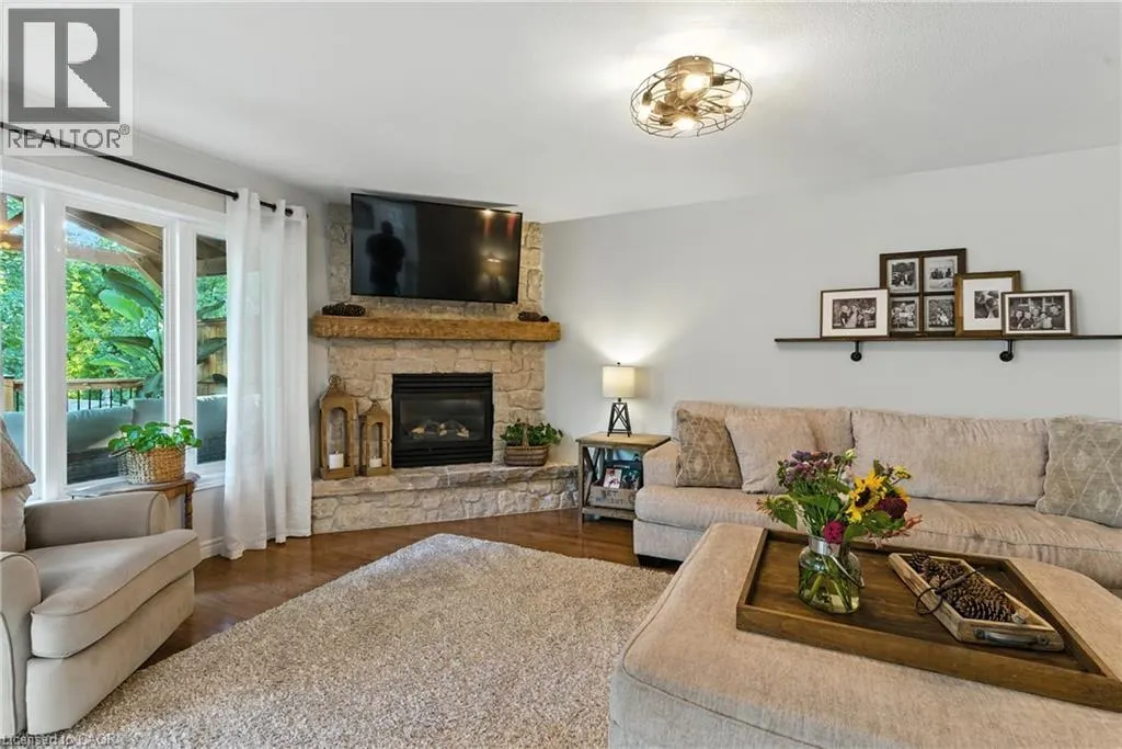 27 SOUTHWOOD Crescent
