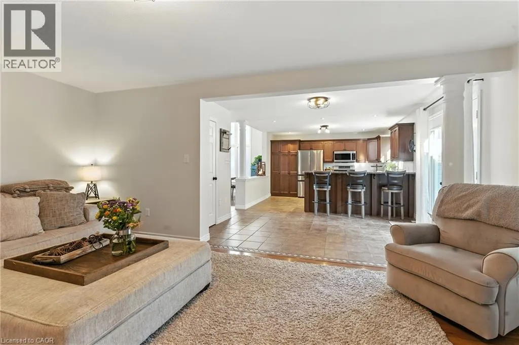 27 SOUTHWOOD Crescent