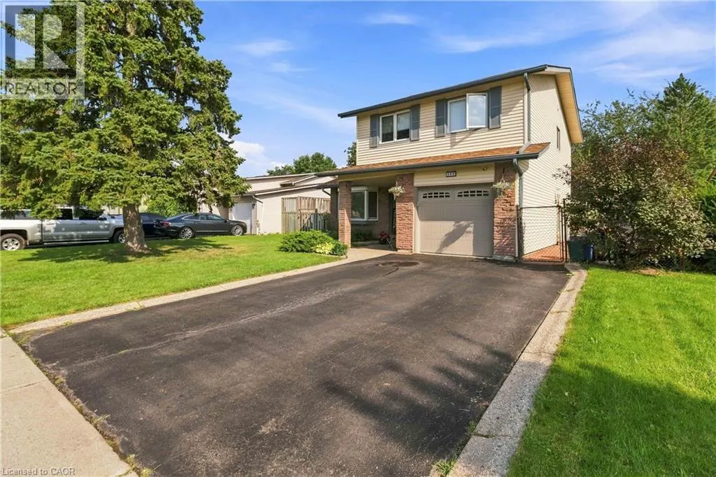 608 WOODWARD Avenue