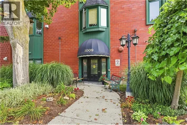 1009 QUEENSTON Road Unit# 217