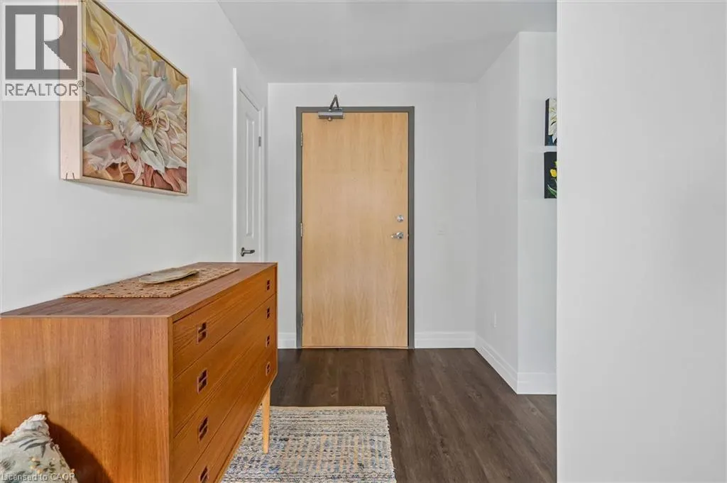 19 STUMPF Street Unit# 201 #201