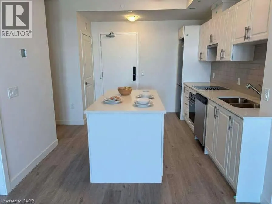 461 GREEN Road Unit# 306 #306