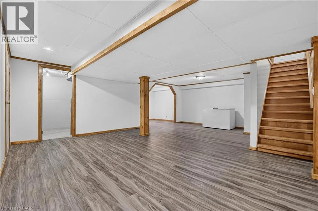 3294 SOUTH GRIMSBY ROAD 7