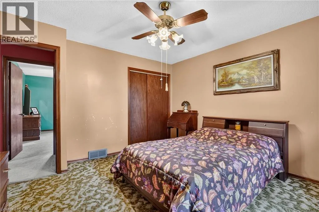 3294 SOUTH GRIMSBY ROAD 7