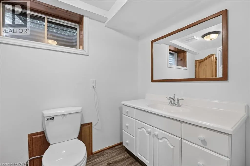 3294 SOUTH GRIMSBY ROAD 7