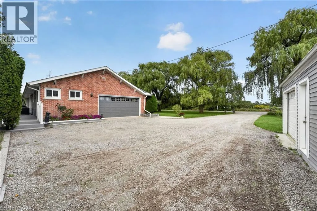 3294 SOUTH GRIMSBY ROAD 7