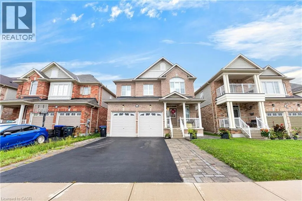 484 GREENWOOD Drive