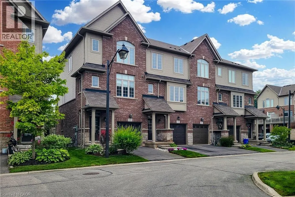257 PARKSIDE Drive Unit# 16 #16