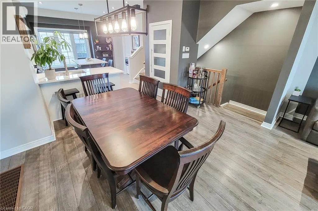257 PARKSIDE Drive Unit# 16 #16