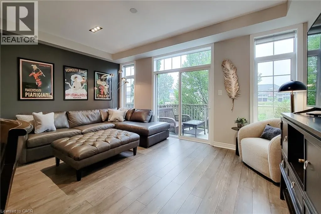 257 PARKSIDE Drive Unit# 16 #16