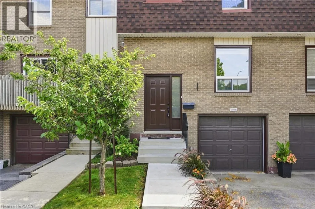 1115 PARAMOUNT Drive Unit# 50 #50