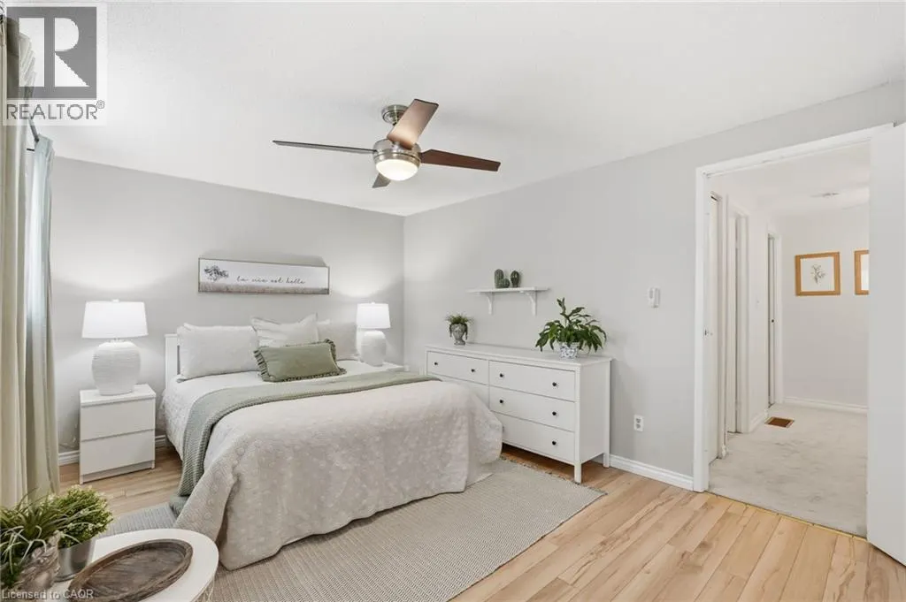 1115 PARAMOUNT Drive Unit# 50 #50