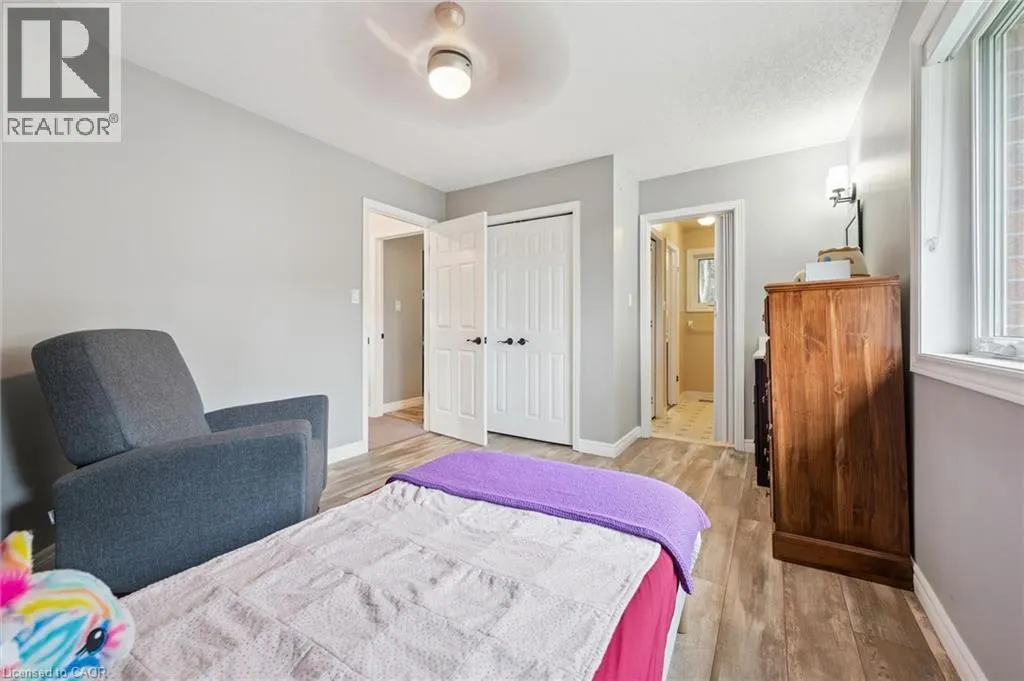 10 MERNER Place