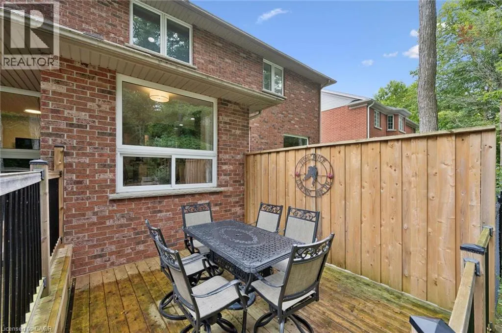 10 MERNER Place
