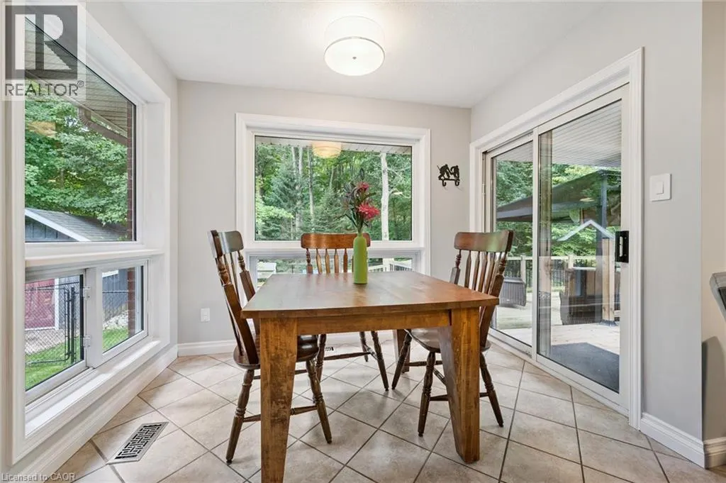 10 MERNER Place
