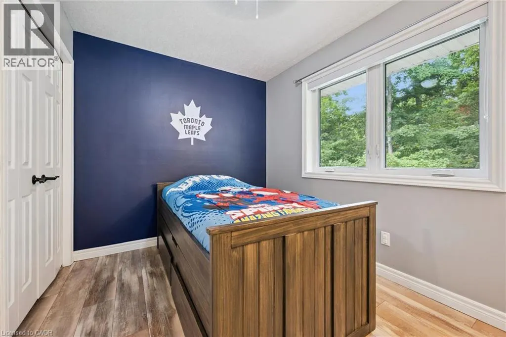 10 MERNER Place