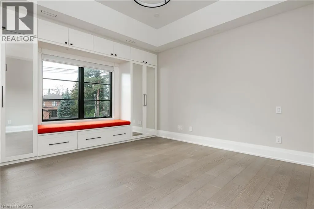 481 CHARTWELL Road