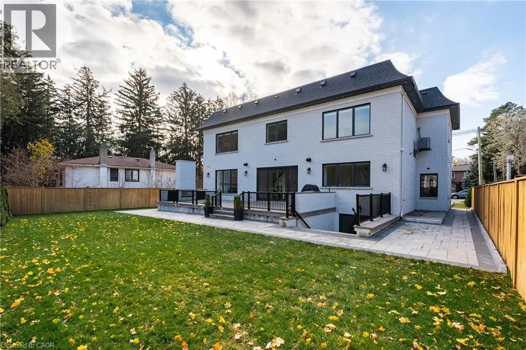 481 CHARTWELL Road
