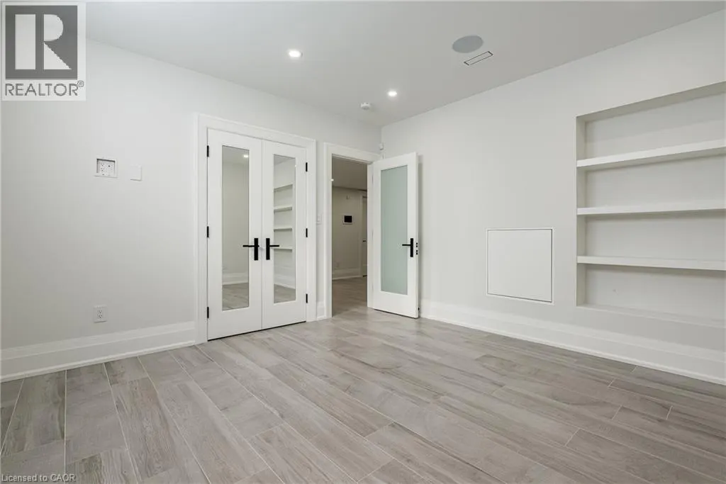 481 CHARTWELL Road