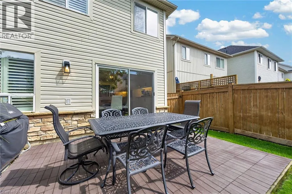 12 FIDDLEHEAD Crescent