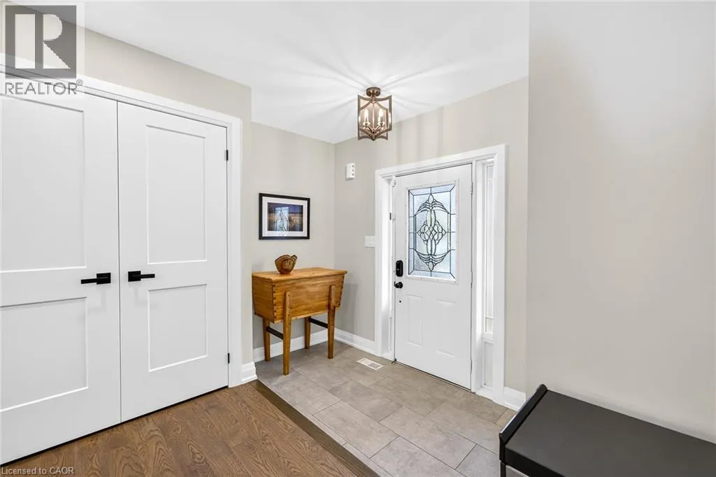 12 FIDDLEHEAD Crescent