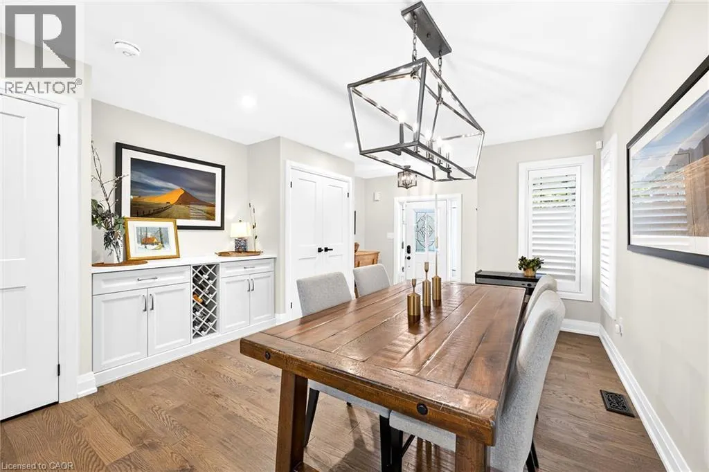 12 FIDDLEHEAD Crescent
