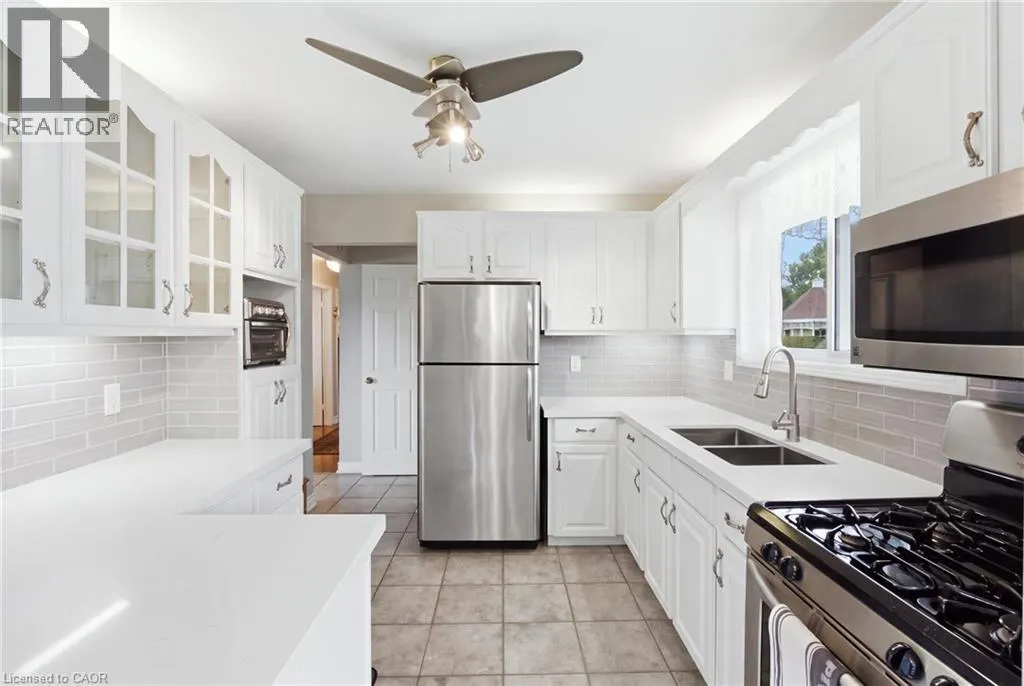 6453 TOWNLINE Road