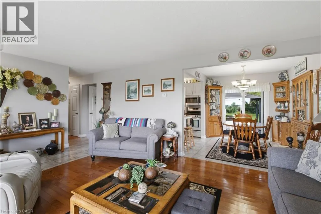 6453 TOWNLINE Road