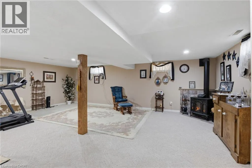 6453 TOWNLINE Road