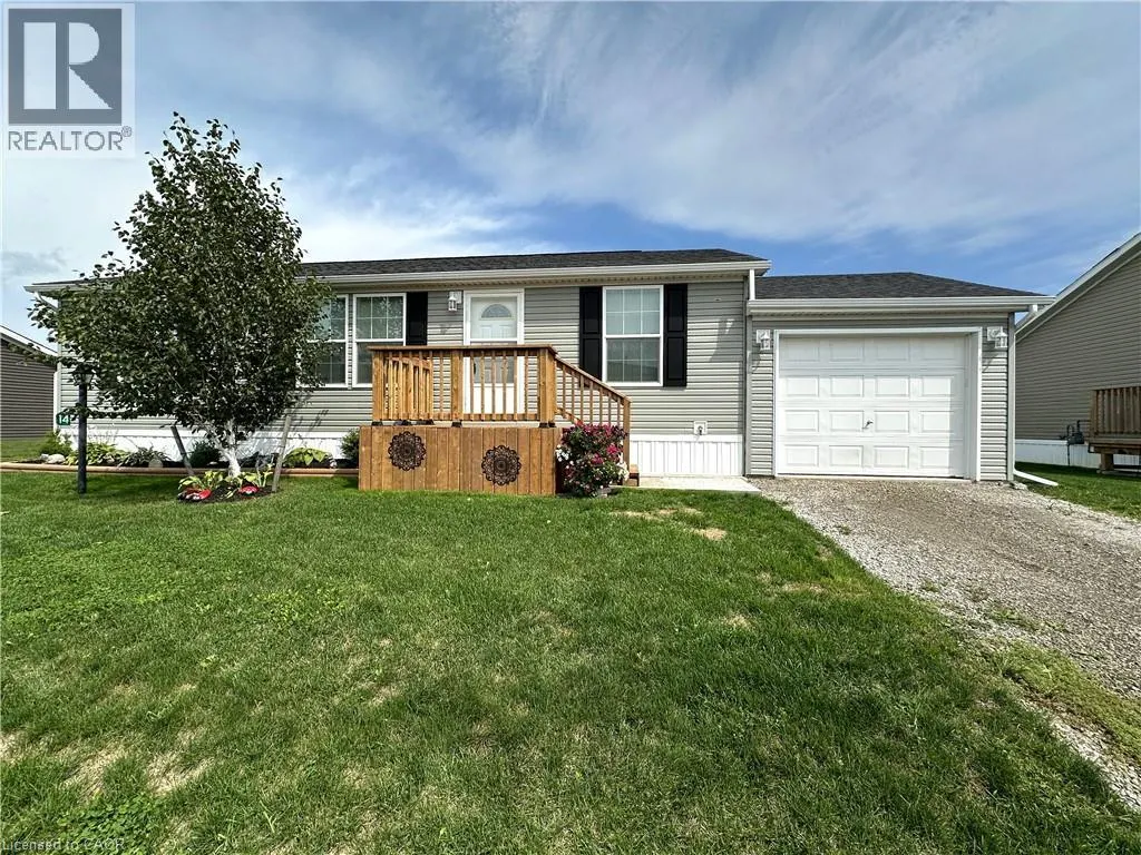 14 COPPER BEECH Drive